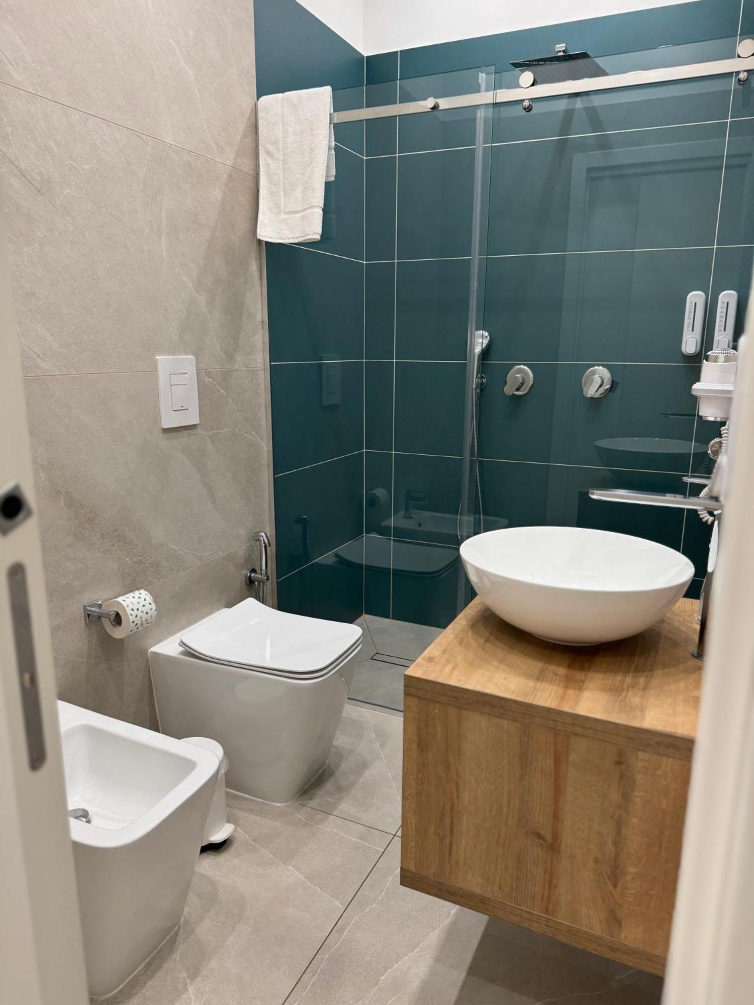 B&B Corso Garibaldi 165 نابولي المظهر الخارجي الصورة